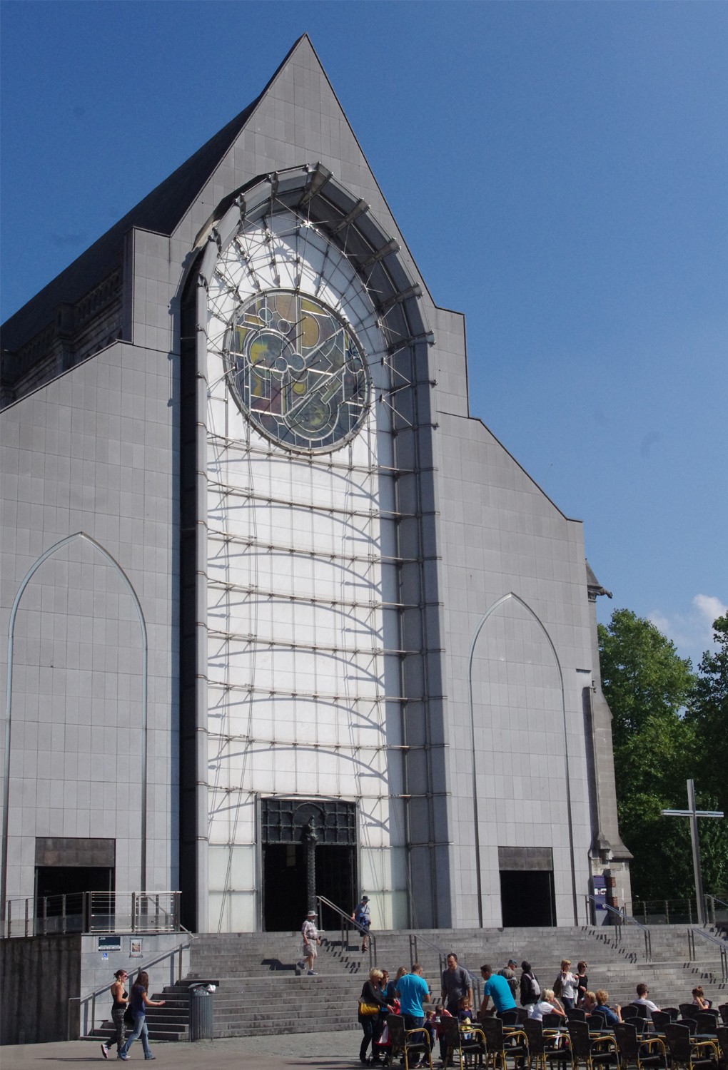 Façade de la cathédrale Notre-Dame-de-la-Treille - Photo 4